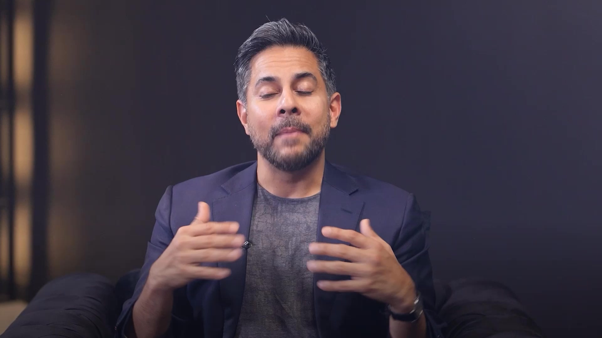Mindvalley ad: A Faster, More Useful Way to Learn AI?