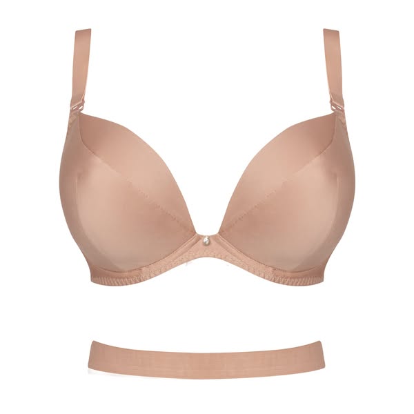Curvy Kate ad: Big boobs. Big SALE.UP TO 50% OFF selected D-K cup bras and swimwear.Limited…