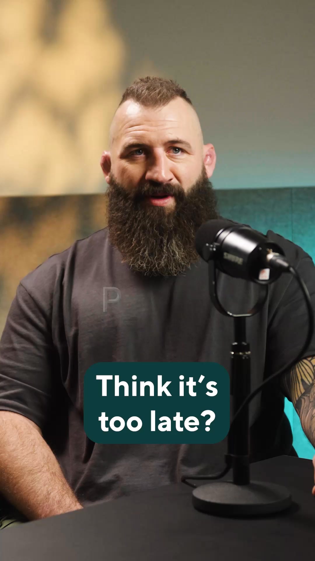 Joe’s way to look after his mohawk